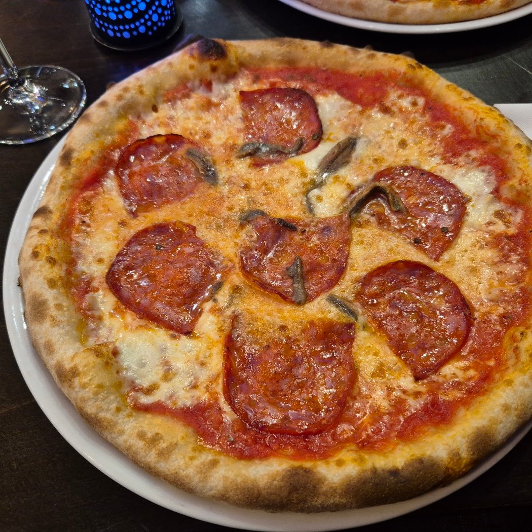 Don Pepe Pizzeria 1